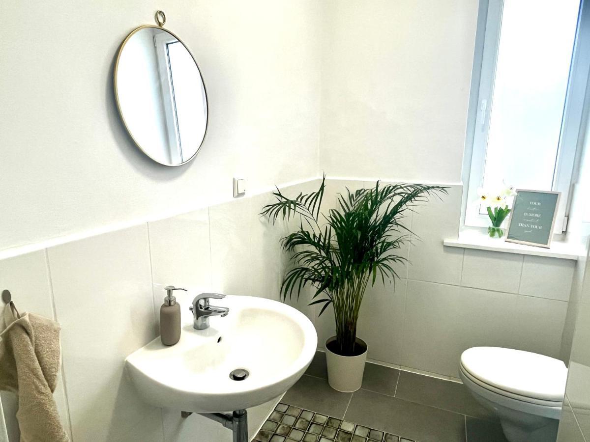 Design Apartment - Parking - Kingsize-Bett - 2X Bad - Zentrum Ганновер Экстерьер фото